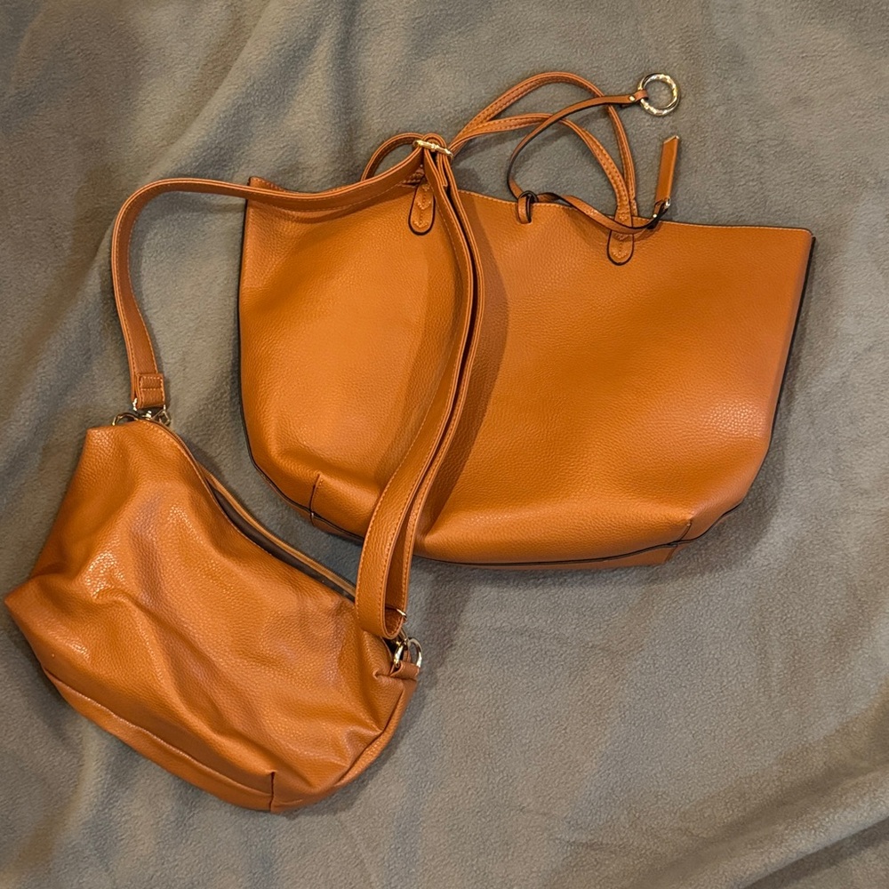 Reversible Elegant Tan Leather Shoulder Bag Duo